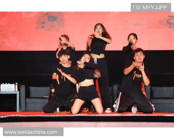 成都街舞队的耐力变革引发热议街舞文化的新潮流与挑战 成都街舞队的耐力变革引发热议街舞文化的新潮流与挑战